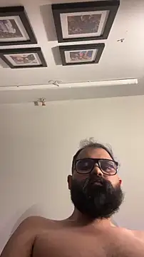 beerboy2222 online show from June 8, 6:31 pm
