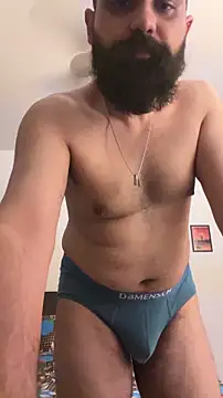 beerboy2222 online show from June 12, 7:33 pm