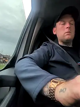 dave32000 online show from February 20, 9:55 am