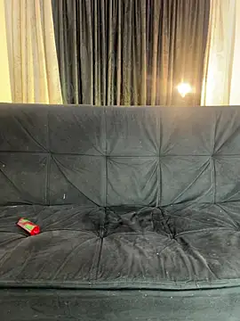 Benjii Carter1 online show from April 3, 2:30 am