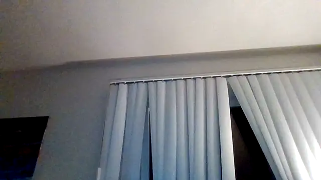 Tallhungandcloudy online show from February 21, 8:59 am