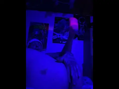 Baby Smurk online show from June 17, 1:57 pm