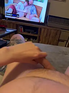 Hornyboy29cum online show from May 11, 9:56 pm