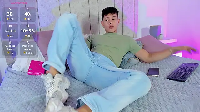 Daniel Evans1 online show from February 20, 11:27 pm