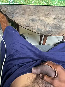 longuebitenoire971 online show from February 18, 12:58 pm