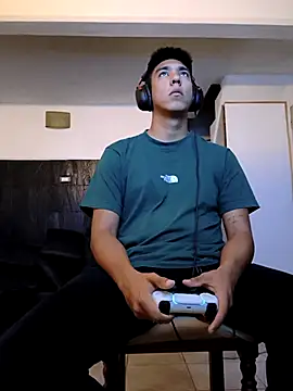 mamichula266 online show from April 6, 1:35 am