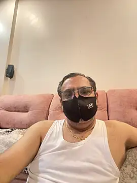 maleattention online show from April 30, 3:52 pm