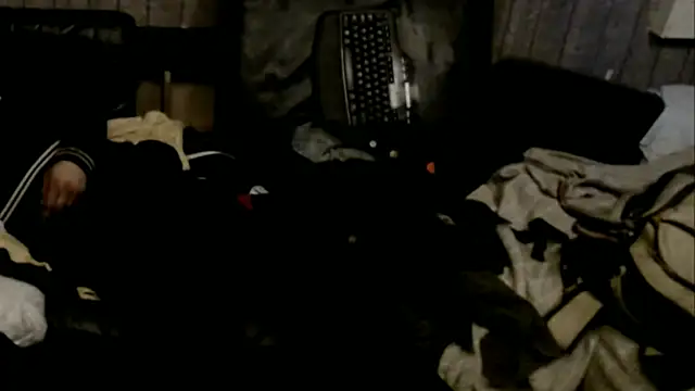 BISLETJE1980 online show from March 7, 12:30 am