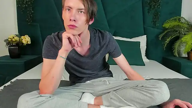 Erick Wilson online show from February 16, 10:21 pm