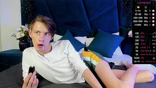 Erick Wilson online show from February 5, 7:53 pm