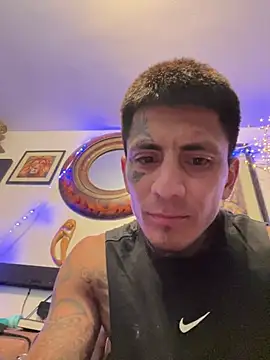 freaknine69 online show from March 2, 11:23 pm