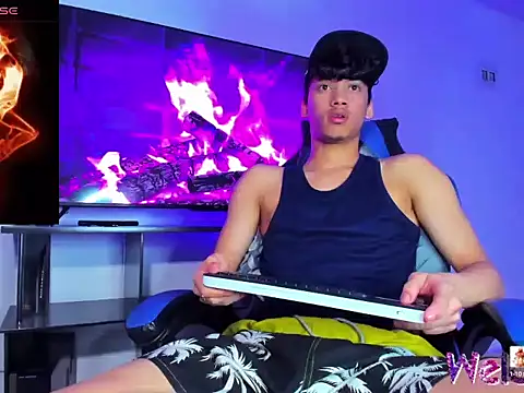 Lyam Russo online show from March 10, 6:08 am