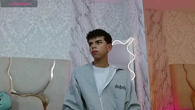 keahi tay online show from March 9, 11:48 am