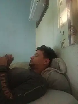 alejo1405m online show from June 2, 1:01 pm