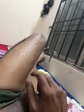 Snapshot of neekosam12 chatting on March 1, 4:28 pm neekosam12 online show from March 1, 4:28 pm