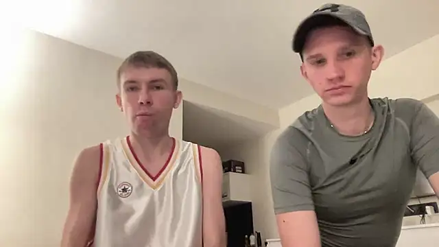 mikenjay online show from February 23, 6:31 pm