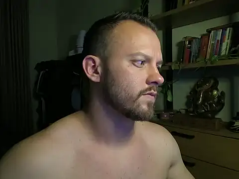 amanteloiro online show from May 28, 9:57 pm
