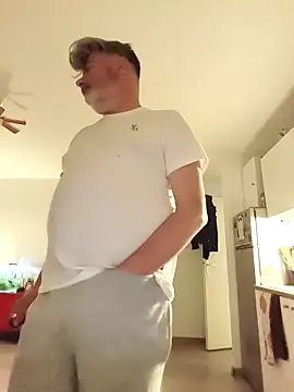 eruzam59000 online show from April 7, 6:41 pm