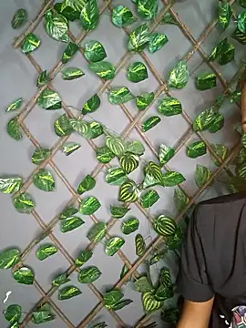 Breezehun online show from March 3, 11:00 pm