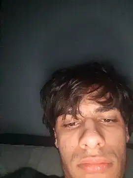 ilcazzone32 online show from March 12, 10:17 pm