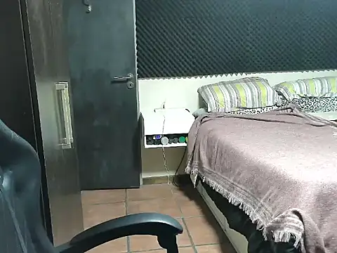highonbwc online show from June 29, 4:29 pm