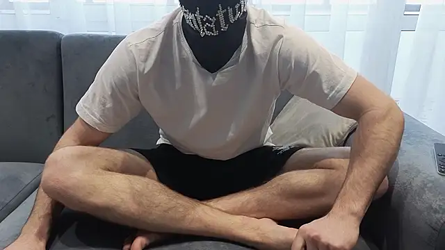 chantatummm online show from March 18, 8:17 am