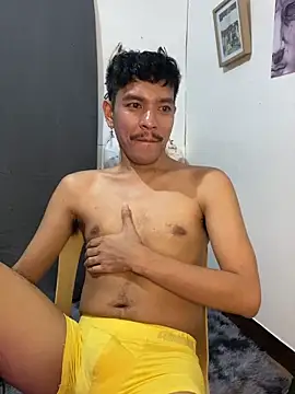 asian darlingcummersxXx online show from May 26, 7:21 pm