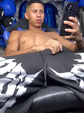 Joel hot1 online show from February 25, 7:37 pm