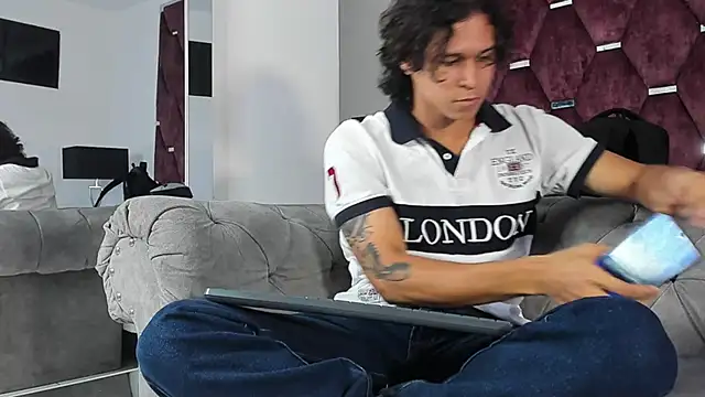 TonyBenedetti online show from March 25, 8:57 pm