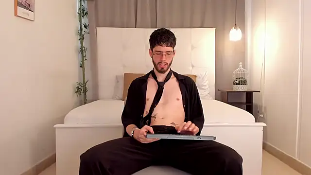 Jason 23   online show from June 1, 7:25 pm
