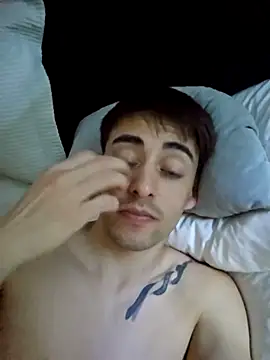 gastontwink online show from February 26, 7:04 pm