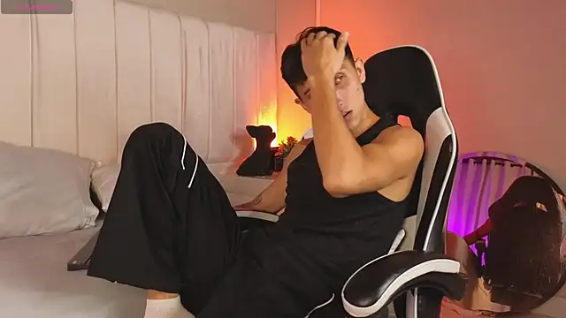 Rome cortes online show from April 13, 7:36 pm