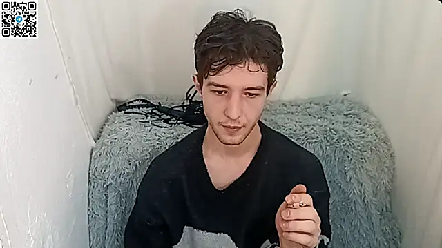  ZaneX online show from April 11, 7:28 pm