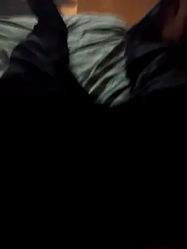 Ajjjjhughes online show from April 6, 10:21 pm