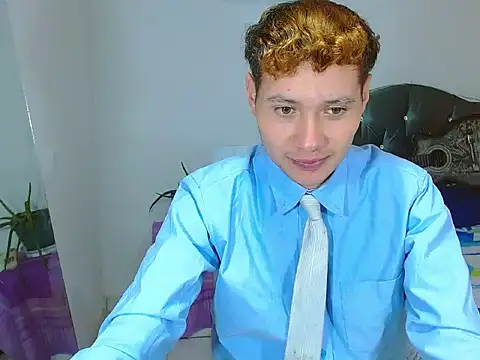  Santi2 online show from April 8, 11:46 pm