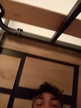 turistahot online show from April 12, 1:20 am