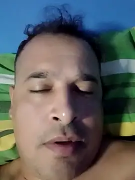 Ezehombre online show from April 2, 11:18 am