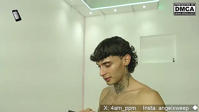 yourxcyberxangel online show from March 11, 1:34 am