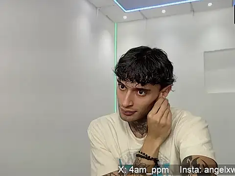 yourxcyberxangel online show from March 21, 2:26 am