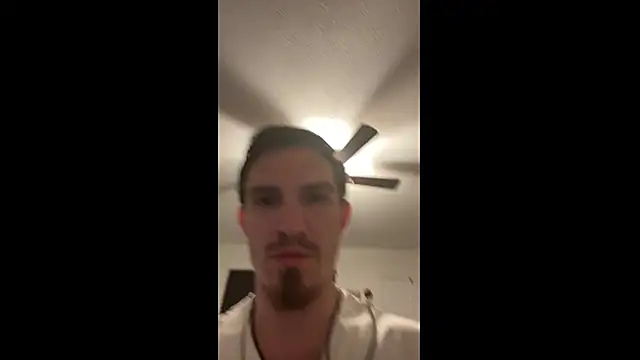 DolanTrevo44736 online show from March 2, 5:41 am