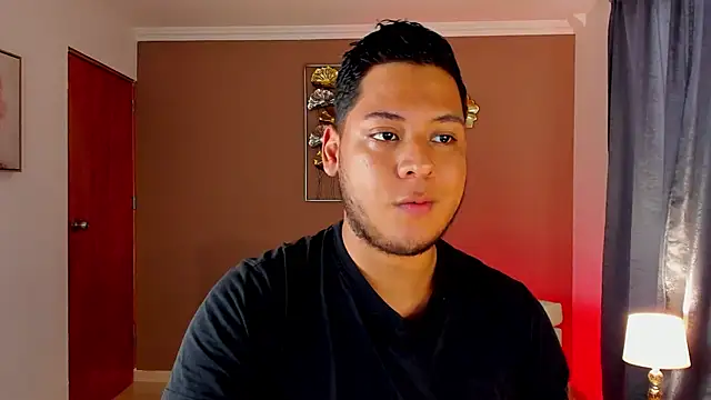 Akon 2XXX online show from April 9, 6:47 pm