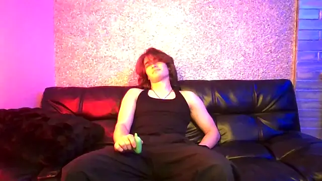 BLUEST33L online show from March 3, 1:57 am