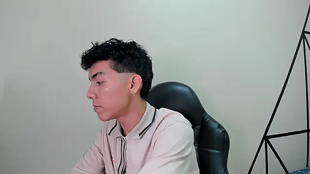 Ian Mason online show from March 5, 2:52 am