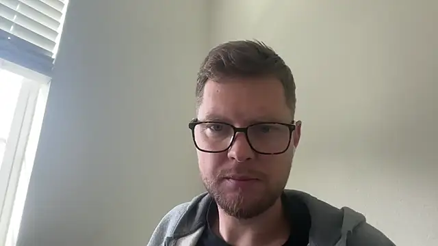 the-gen-xxx online show from March 27, 4:19 pm