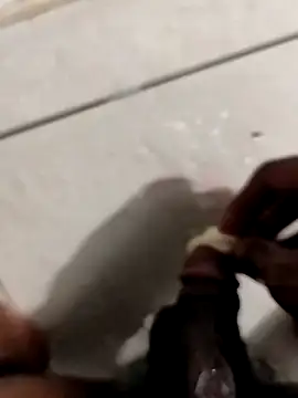 ishan Singh1 online show from April 6, 7:14 pm