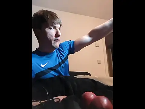 HornyKing2969 online show from April 21, 9:54 pm