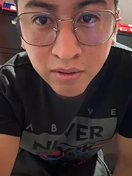 GoldenM95 online show from March 6, 7:22 pm