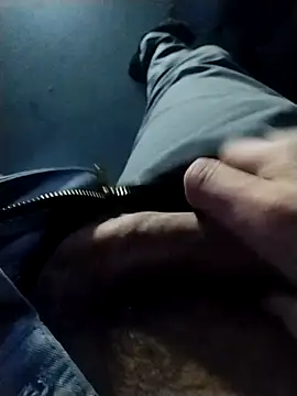 curiosos437 online show from March 27, 1:45 pm