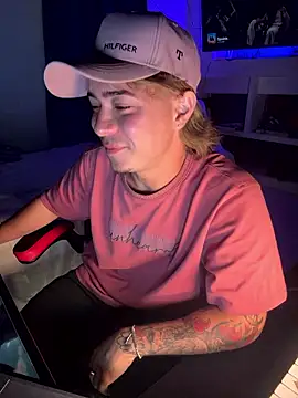 AngelLatinBoy online show from March 25, 2:37 am