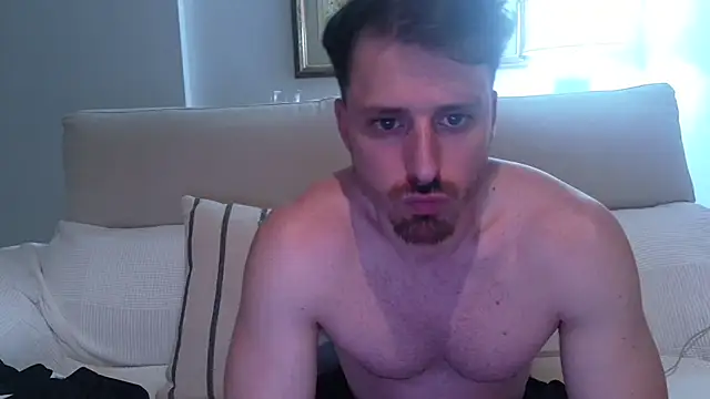 zeusoctavian1 online show from June 20, 11:43 pm